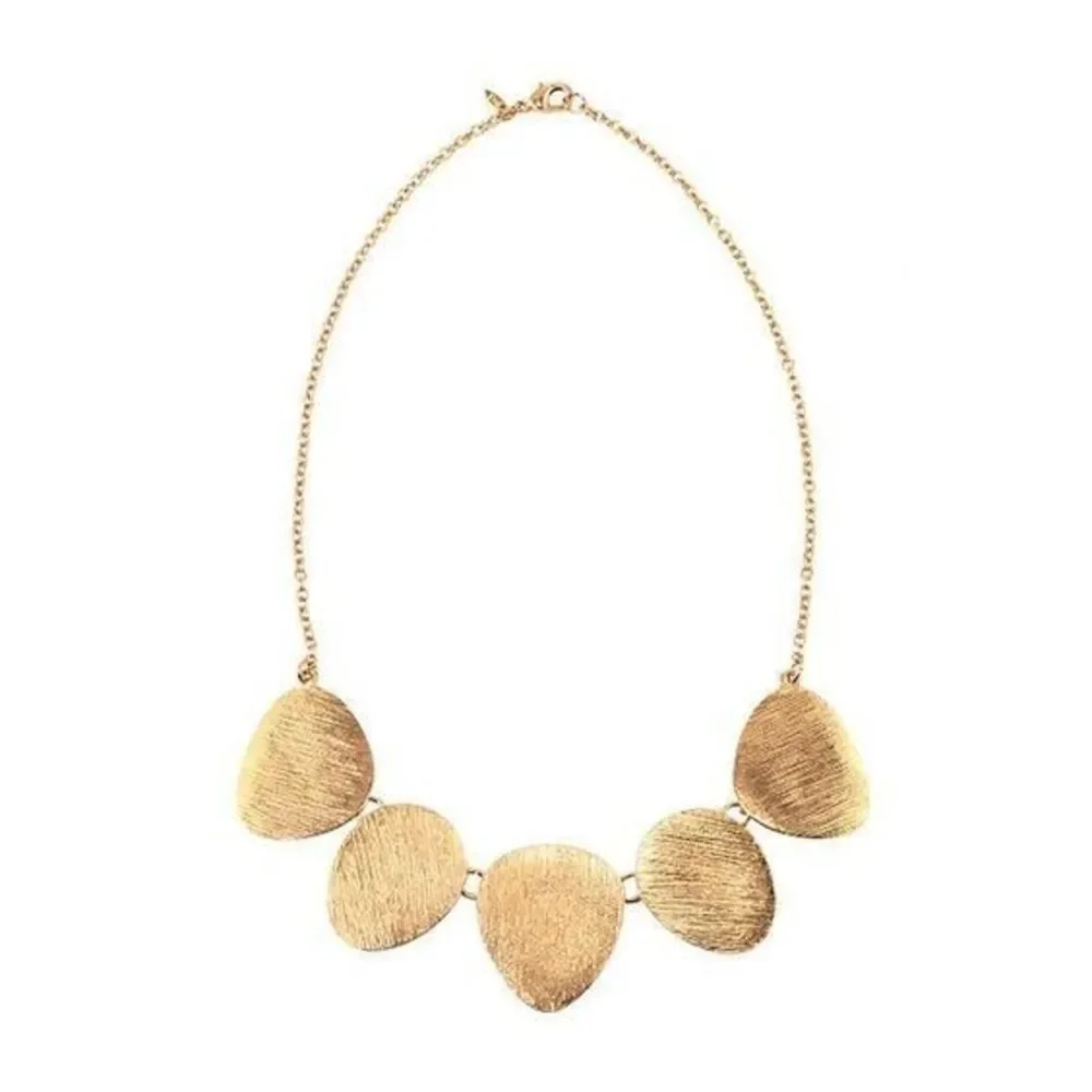 AVON PERFECT HORIZON NECKLACE 